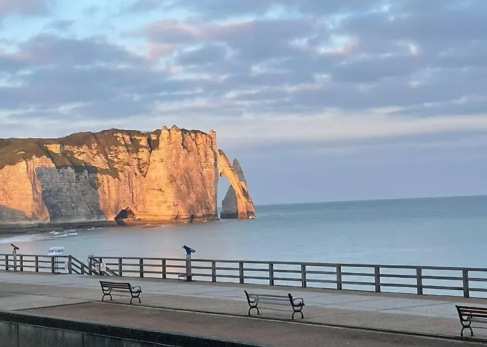 Location de vacances: Sea View 2 Room Apartment 50M2